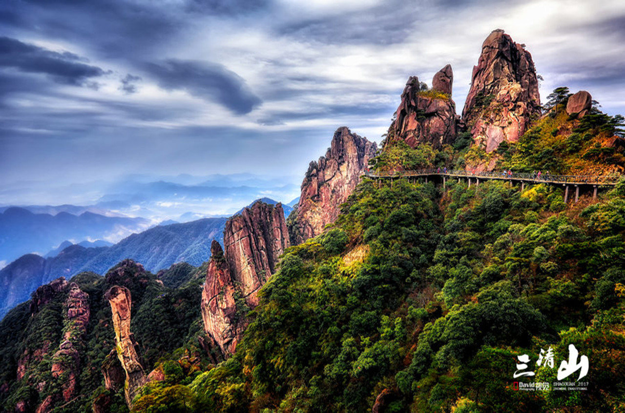 42458638_1491734603272_mthumb