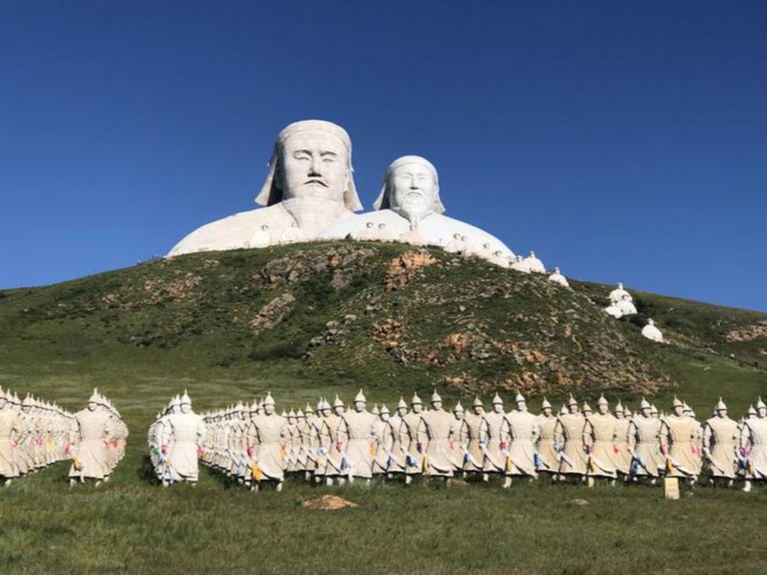 可汗山景区
